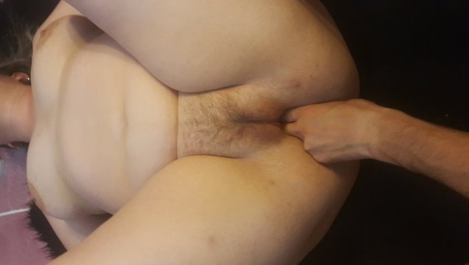 Natürliches Paar Genießt Eine Hausgemachte Masturbationssitzung