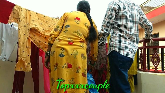 Indische Bhabhi Mit Großen Brüsten Wird Hart Gefickt