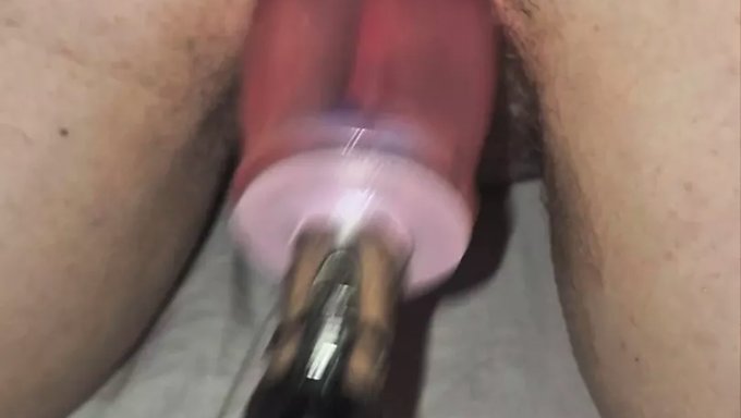 Stiefschwester Experimentiert Zum Ersten Mal Mit Sextoy