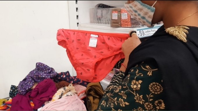 Meris Vagina Wird In Heißem Video Mit Nahaufnahme Befriedigt
