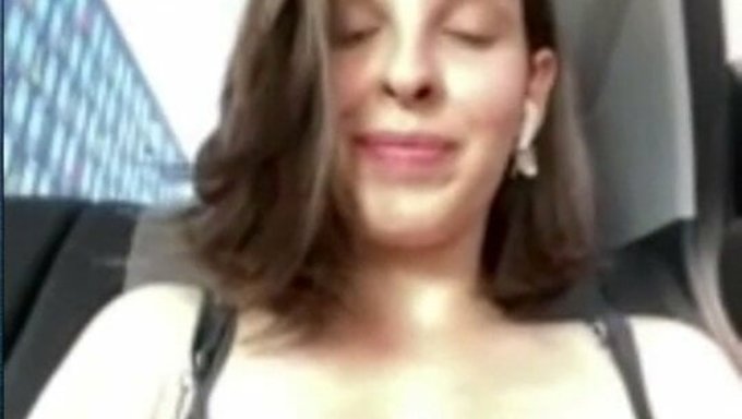 Erlebe Die Ultimative Hd-Cam-Action Mit Alyssa Bounty