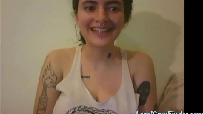 Dickbusiges Camgirl Mit Naturschätzen