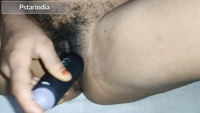 Heiße Indische Bhabhi Masturbiert Und Kommt Hart