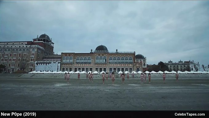 Promi-Babe Chiara Mocci Und Andere In Heißem Video