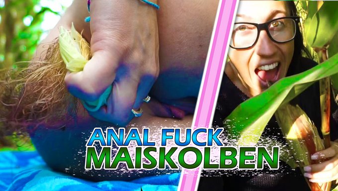 Deutsches Luder Lässt Sich Im Maisfeld Den Arsch Ficken