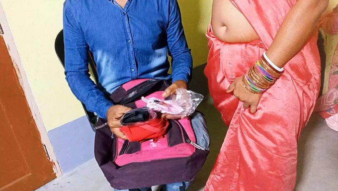Schmutzige Indische Bhabhi Wird Hart In Hd Gefickt Und Gelutscht