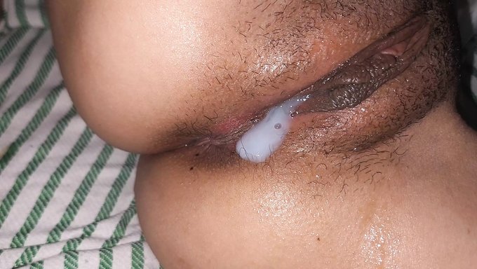 Schau Zu, Wie Diese Schlanke Teenagerin Ihre Muschi In Pov Geleckt Und Gefickt Bekommt