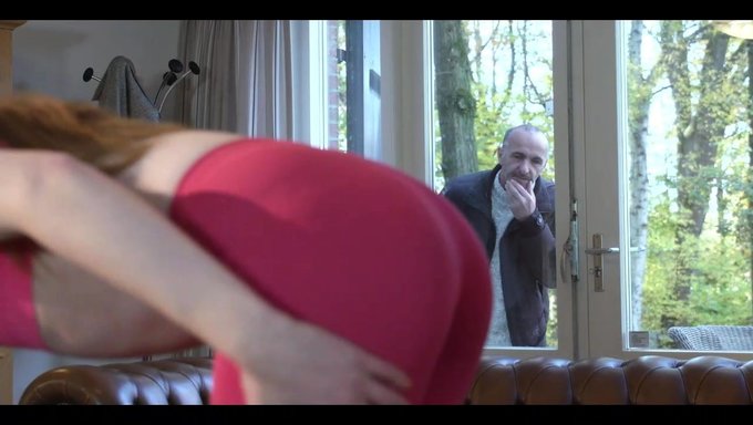 Älterer Mann Und Junger Erwachsener Betreiben Intime Aktivitäten