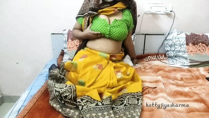 Schau Zu, Wie Eine Reife Indische Frau In Salwar Von Hinten Anal Penetriert Wird