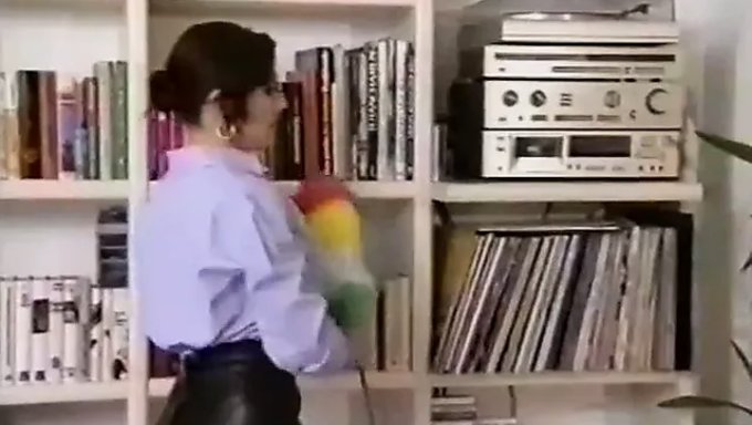 Europäische Schönheiten Haben Hardcore-Sex In Diesem Heißen Video