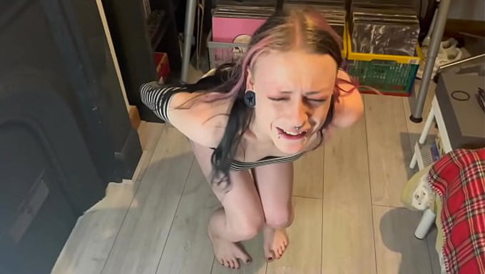 Eine Compilation Der Heißesten Goth-Schlampen-Action – Nur Für Dich.