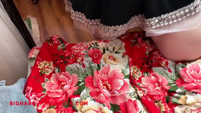 Schöne Fette Frauen Milf Mit Natürlichen Vorzügen Gibt Sich Dem Selbstvergnügen Hin